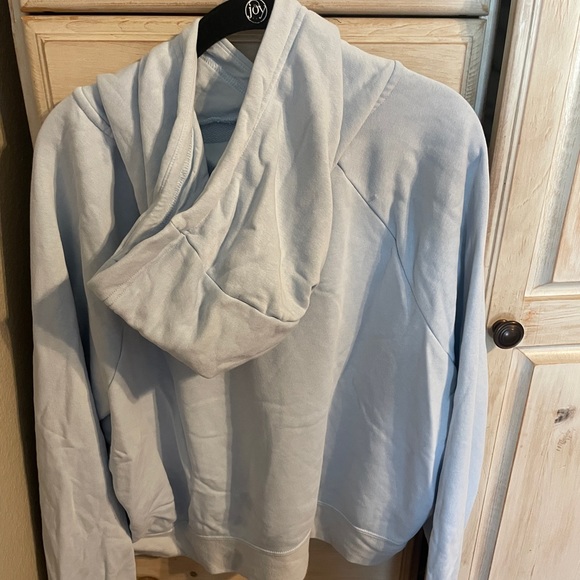 Nike cropped hoodie size XL - Picture 2 of 2